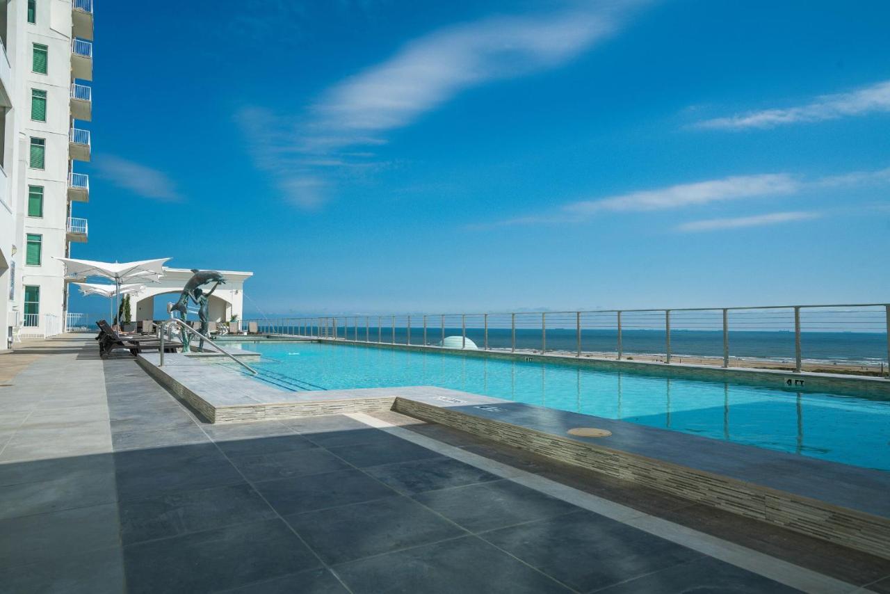 Sea It All Infinity Pool Ocean Views Steps From The Beach - A Perfect Romantic Getaway ガルベストン エクステリア 写真
